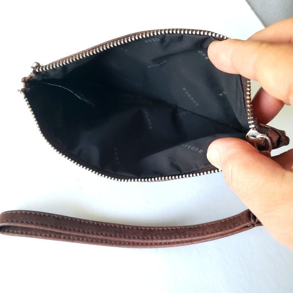 Rudsak Clutch Wristlet Distressed Leather Brown - Picture 6 of 10